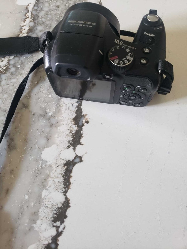Fujifilm Finepix2000HD - photo 2