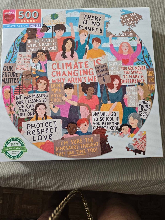 EeBoo Climate Action 500 Piece Round Puzzle