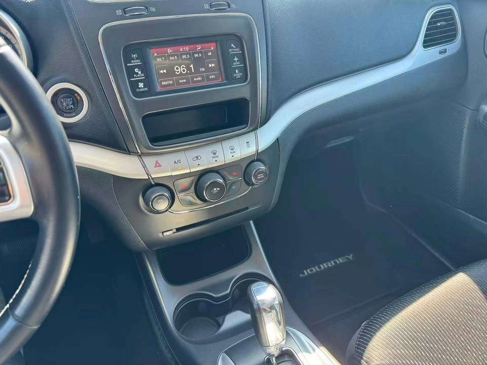 2011 Dodge Journey - photo 5