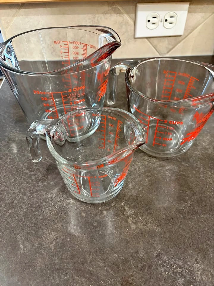 Anchor Hocking Glass Measuring Cup Set of 3