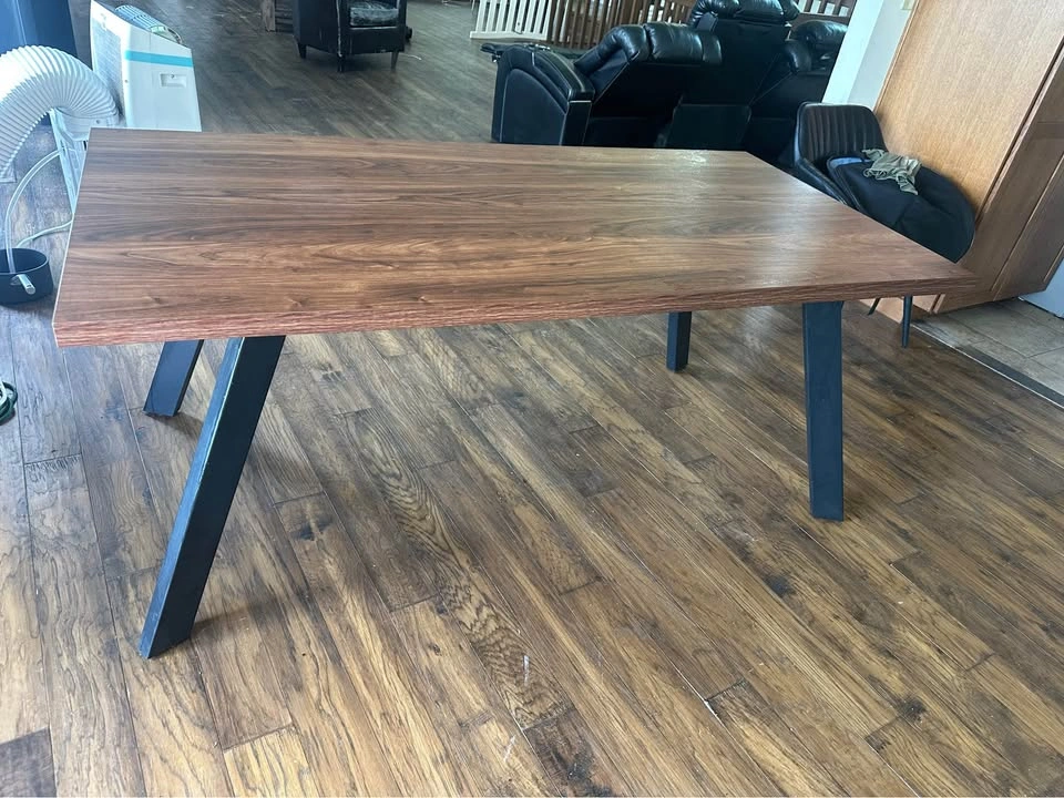 Modern 7-Piece Dining Set – Walnut Table & 6 Black Chairs - photo 3