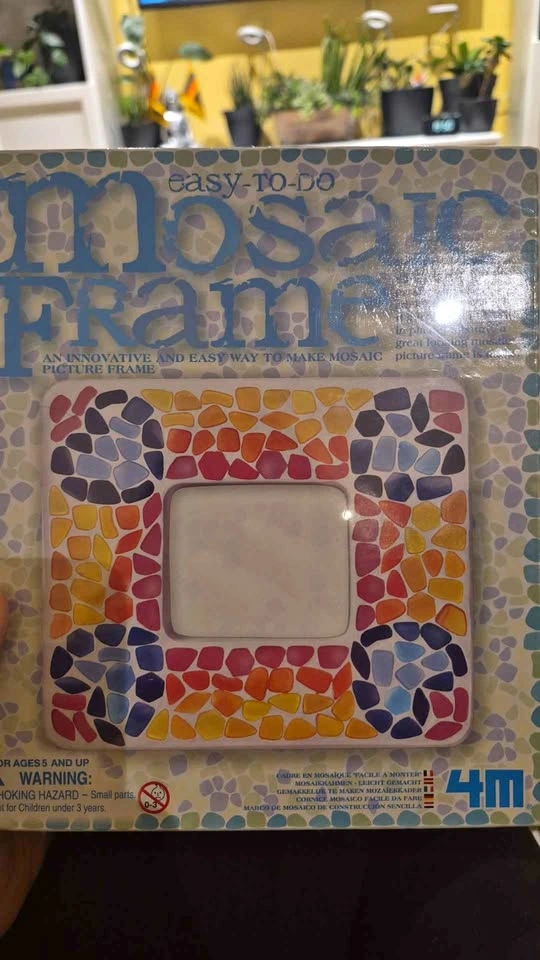 Mosaic frame art kit