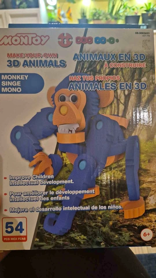 3d monkey building toy