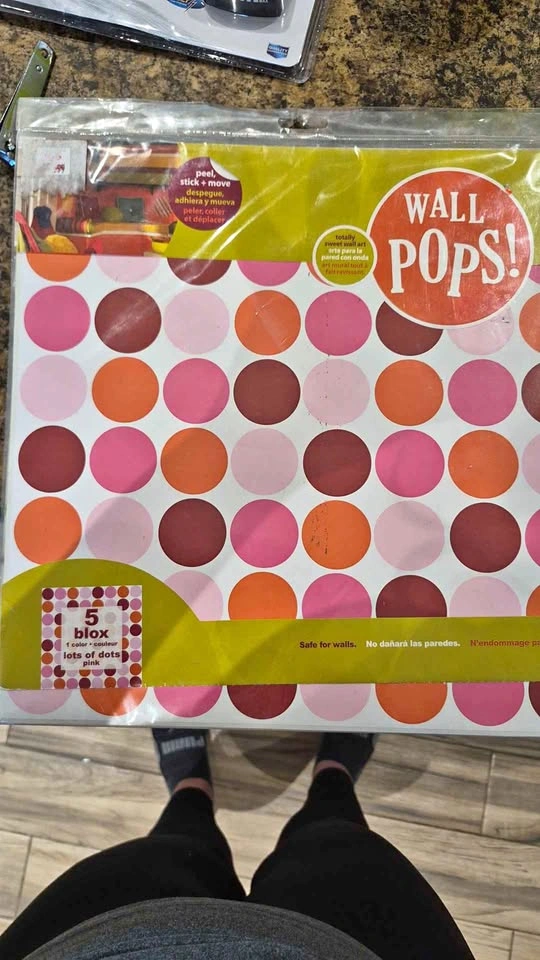 Wall dot decor new