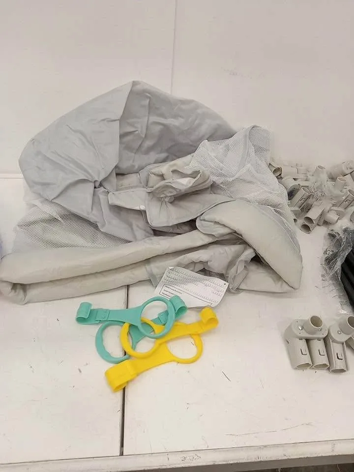 INFANS FOLDABLE INDOOR BABY PLAYPEN - 50" X 50" - GREY image indicator(4)