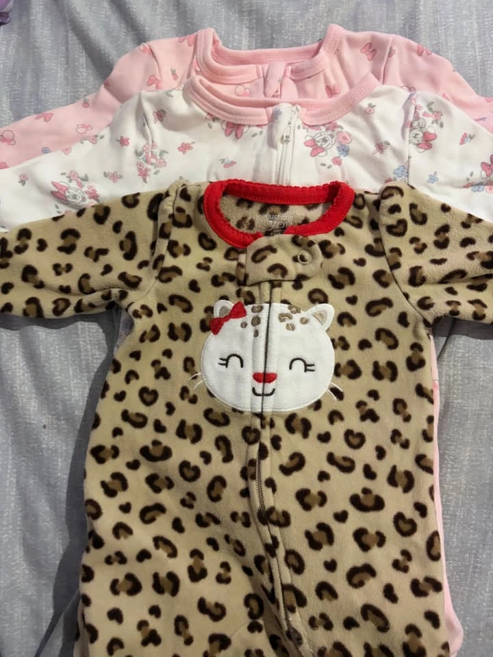 New born baby girl clothes - photo 3