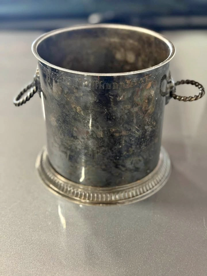 Vintage Silver-Plated Ice Bucket with Lion Head Handles