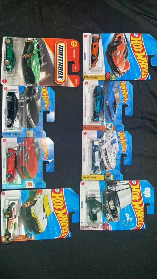 Hot Wheels Die-Cast Cars – Great Condition