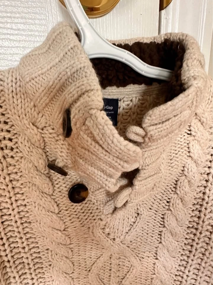 babyGap Cable Knit Sweater 2T - photo 2