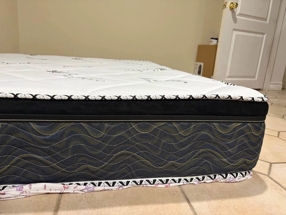 Mattress, Queen Size - photo 2