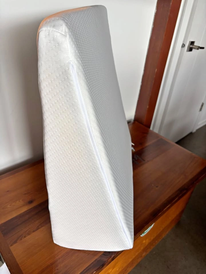 Healthex Wedge Pillow