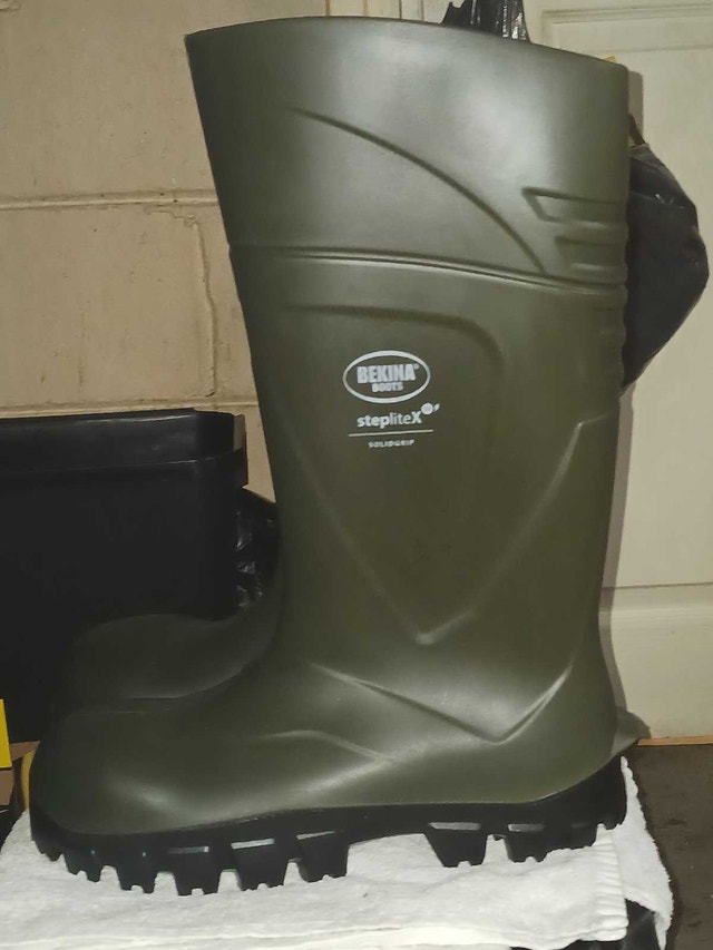 Bekina Steplite Boots (Size 11 Brand New)