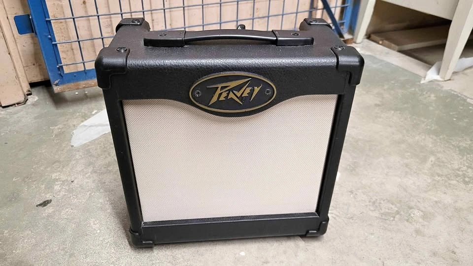 Peavey Guitar Combo Amplifier Nano Valve 5-watt Class-A tube