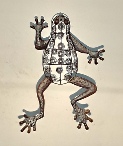 Brown Metal Wire Frog Wall Decor Figurine - photo 3