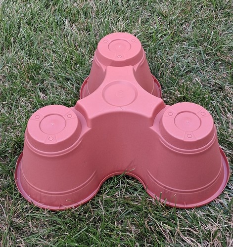3 Tier Stackable Plastic Planter - photo 4
