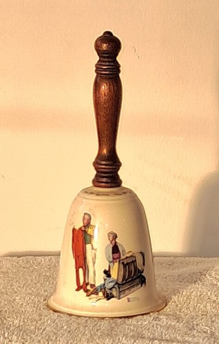 Norman Rockwell Hand Bell "1980 Chilly Reception" - photo 4