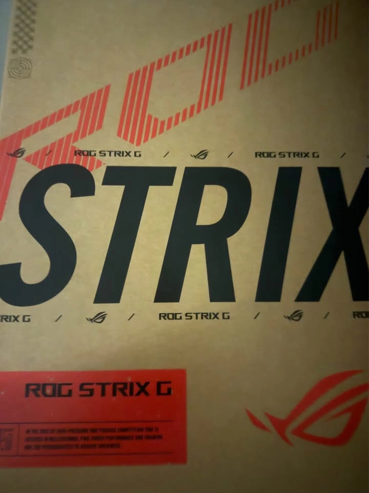ASUS ROG Strix G16 (2024) + LG 32” 180Hz Monitor Bundle - photo 5