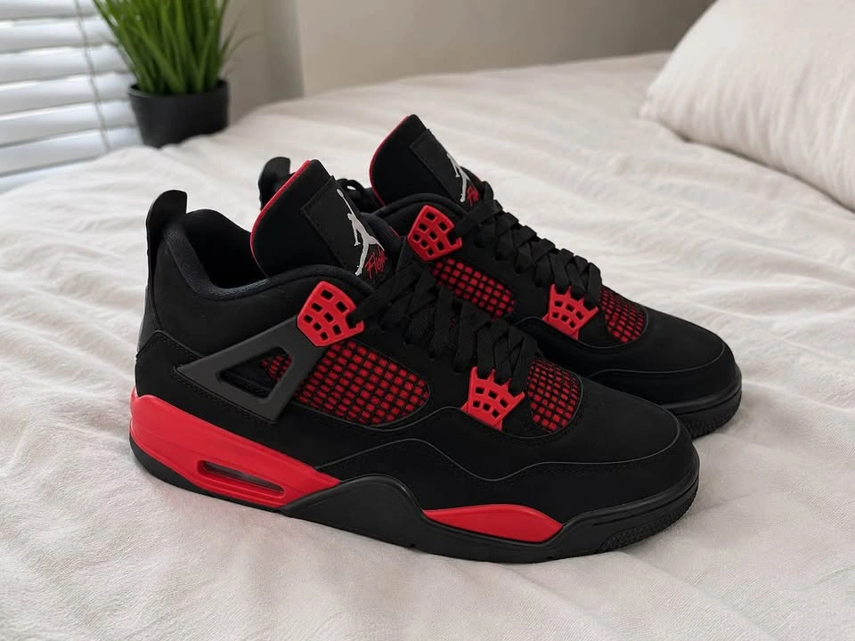 JORDAN 4 RED THUNDERS - photo 2
