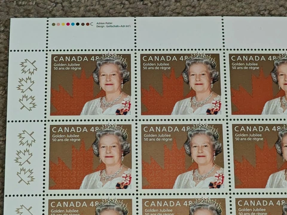 Golden Jubilee Stamp Pane - Queen Elizabeth II 50th Anniversary - photo 2