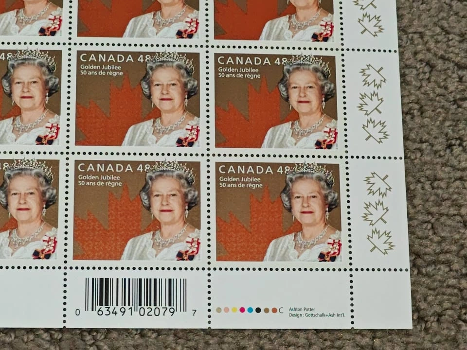 Golden Jubilee Stamp Pane - Queen Elizabeth II 50th Anniversary - photo 4