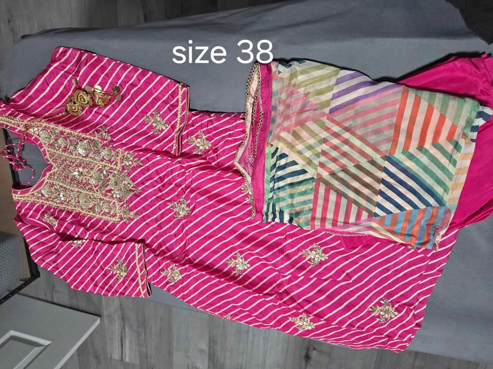 Pink Embroidered Salwar Kameez Suit Size 38