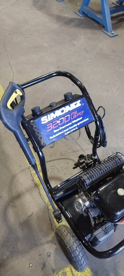 Simoniz 3200 PSI Gas Pressure Washer - photo 3