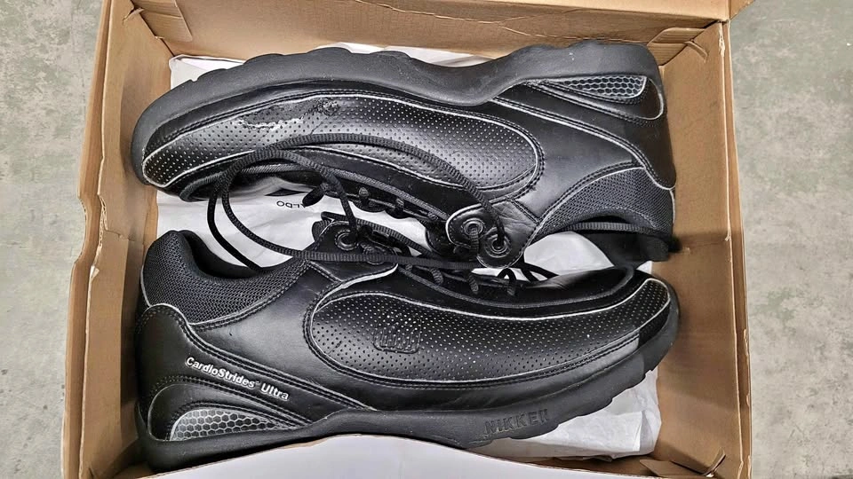 Nikken CardioStrides Ultra Men's Size 10 Black