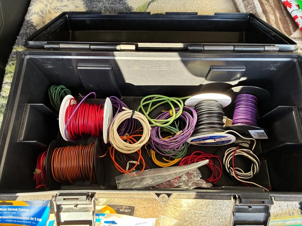 Automotive & Hobbyist Electrical Wire Kit w/ Tool Box & Stripper - photo 3