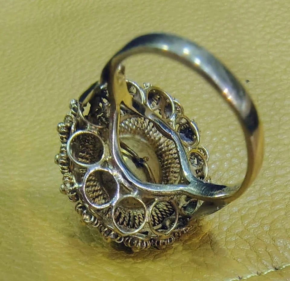 18K GOLD VINTAGE VICTORIAN RING & CORAL - photo 2