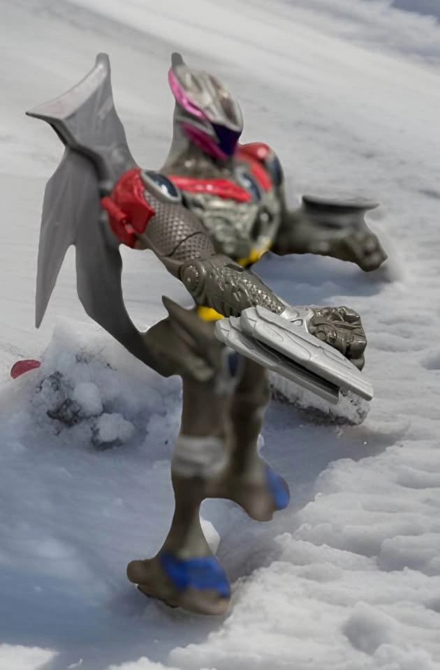 Bandai 2016 Power Rangers Movie Interactive Megazord 17" - photo 4