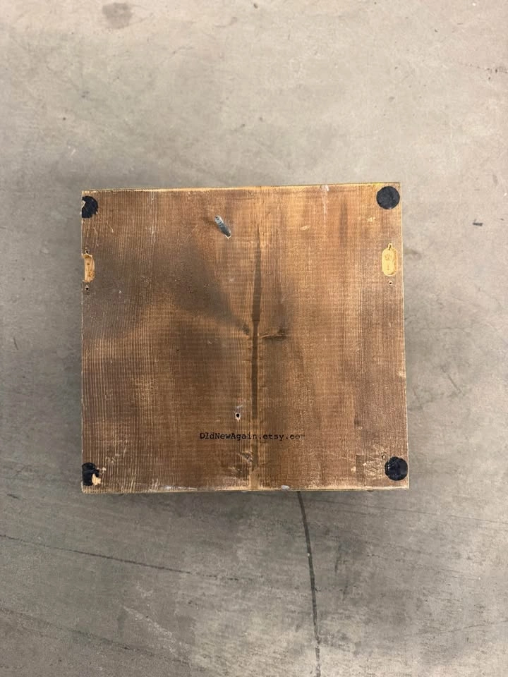 Handmade Wall Rack - photo 2