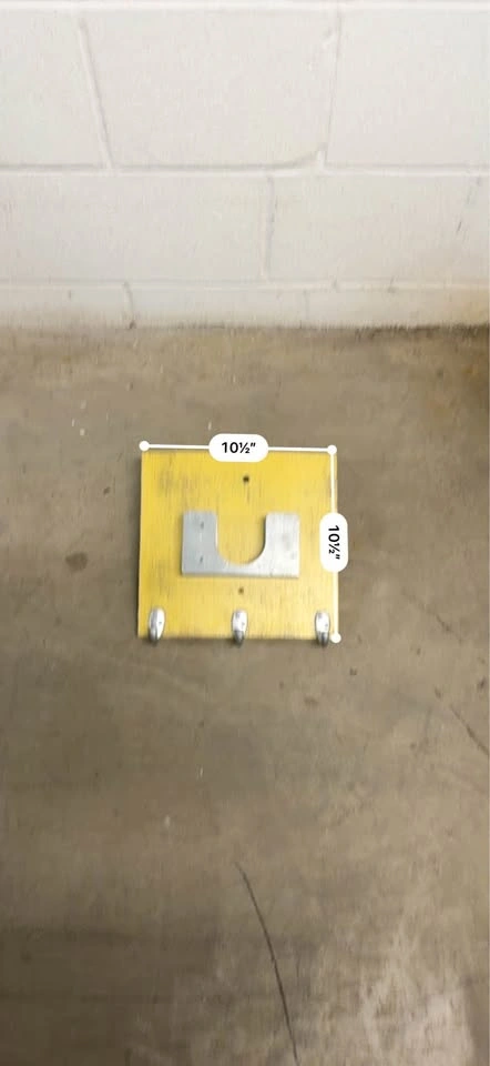 Handmade Wall Rack - photo 3