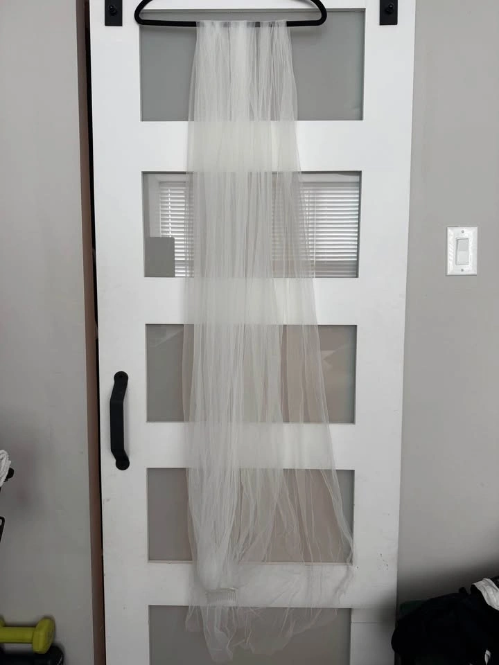 White Tulle Cathedral Wedding Veil with Comb - photo 3