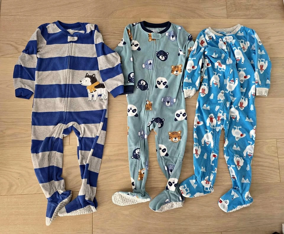 3T Carter's pajamas