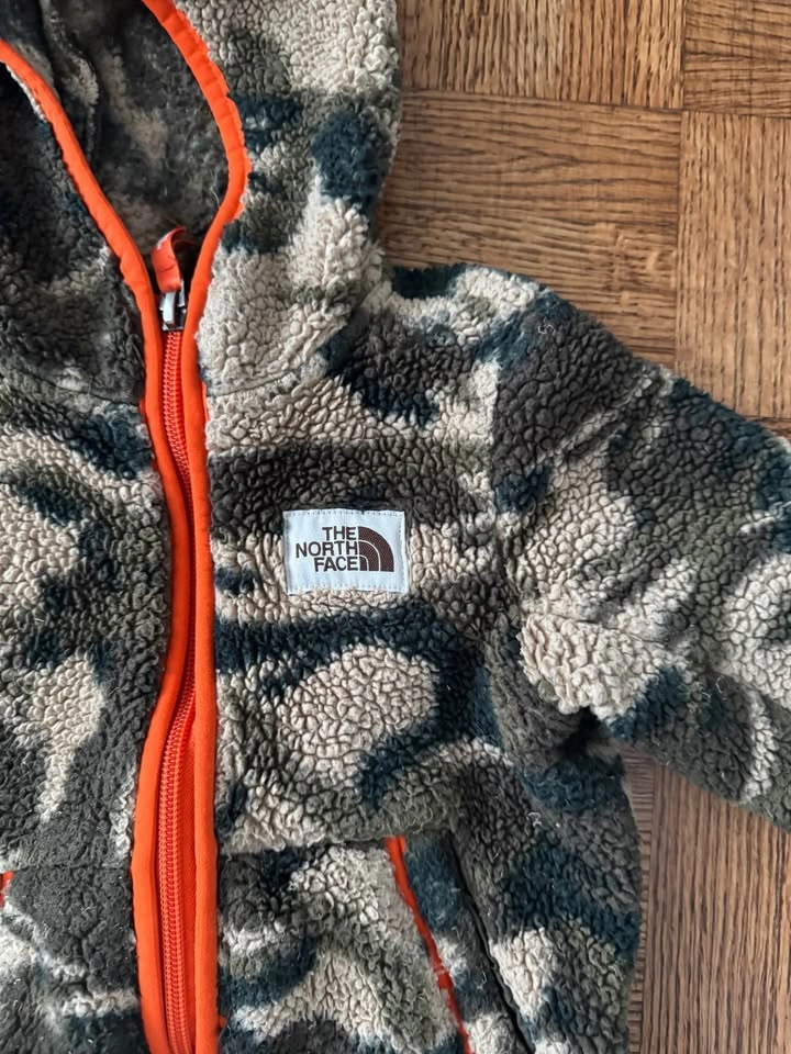 The North Face Toddler Campshire Camo Fleece jacket 3T - photo 2