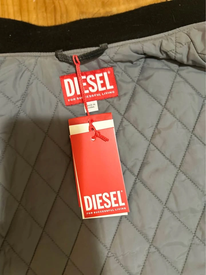 Diesel brand new bomber jacket - photo 5