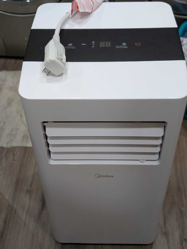 Midea 3-in-1 Portable Air Conditioner - 10,000 BTU - photo 3