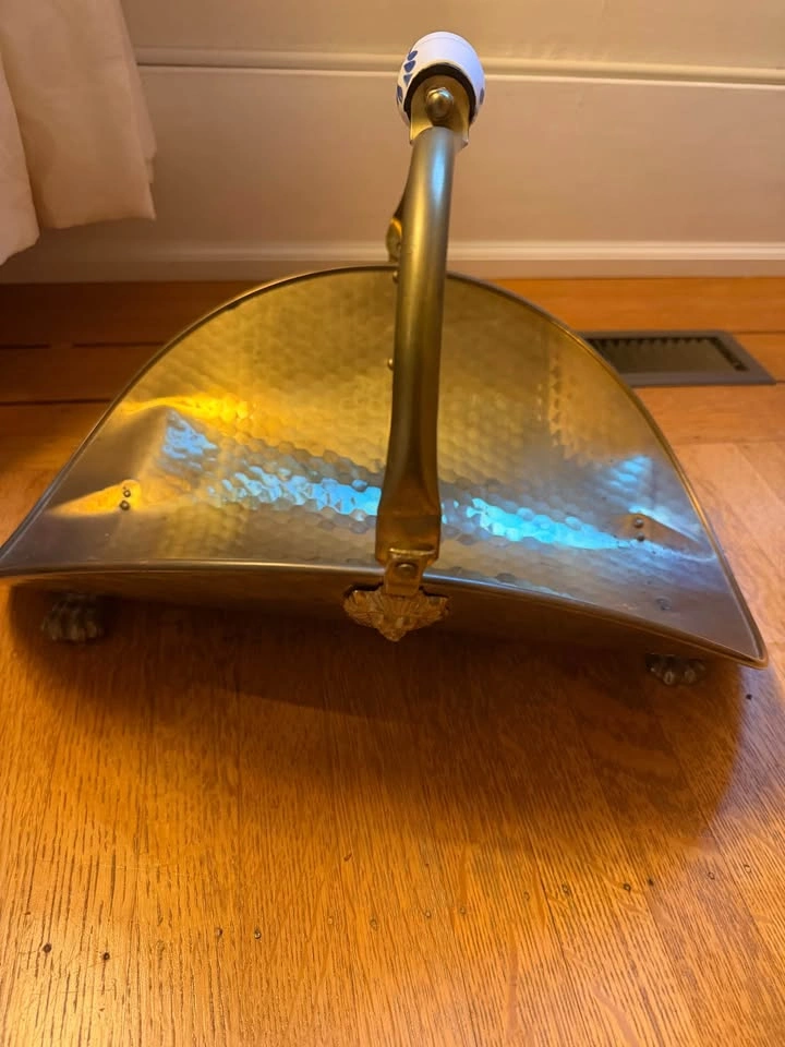 Antique brass fireplace log holder - photo 2