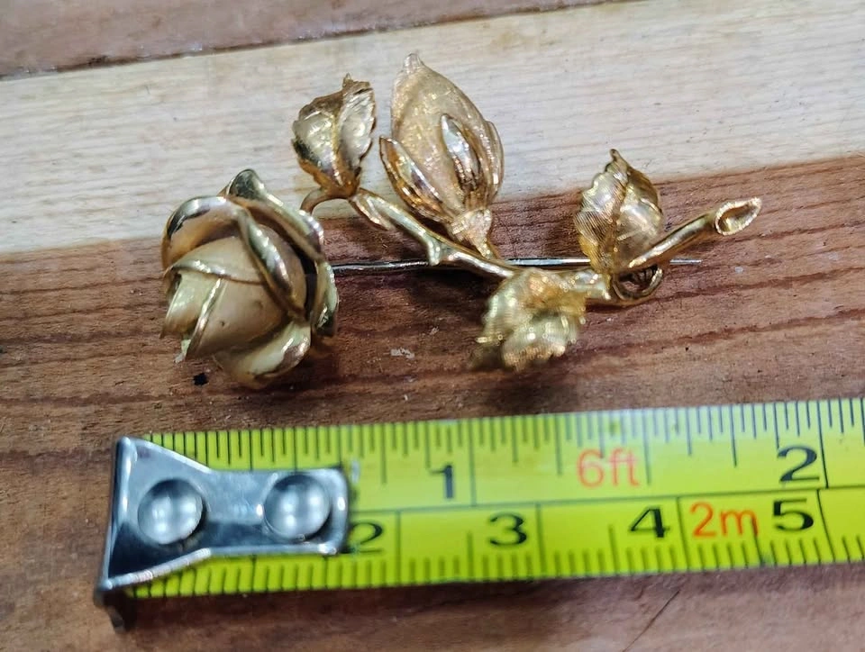 18K GOLD BROOCH 9.26 GRAMS - photo 3