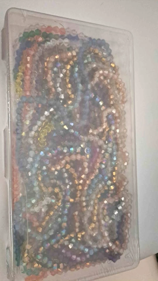 4mm Glass bicone beads