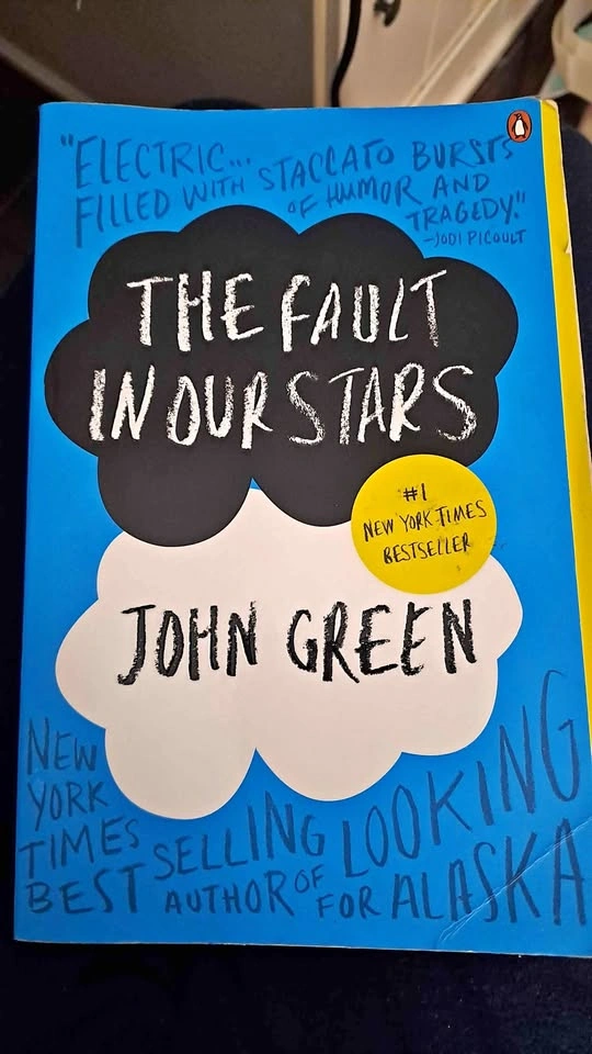The fault in our stars book