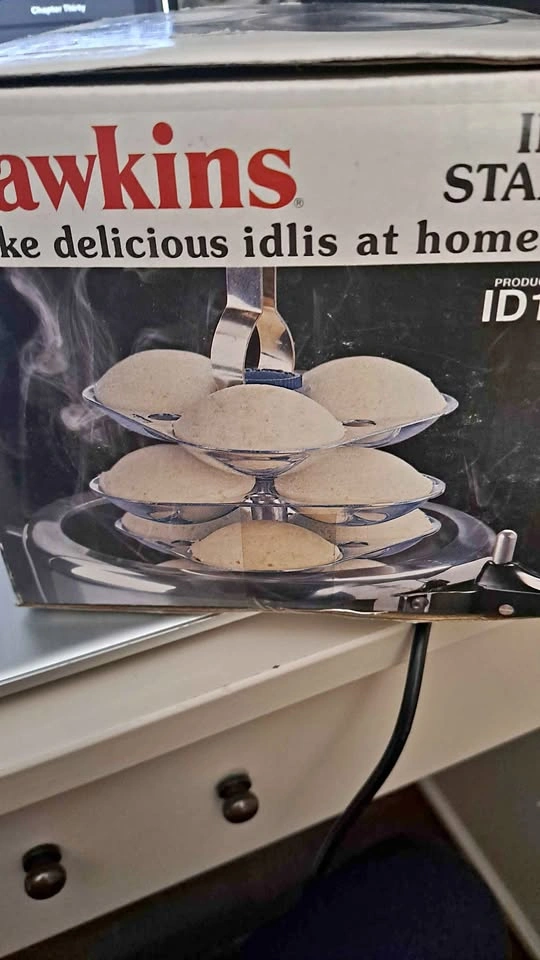 Small idli maker