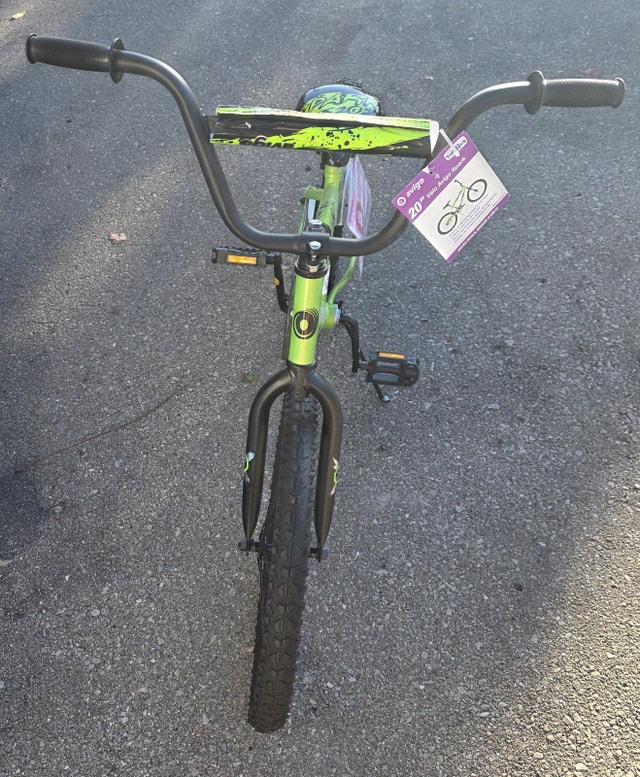 Avigo Spark 20 inch BMX Bike - photo 4