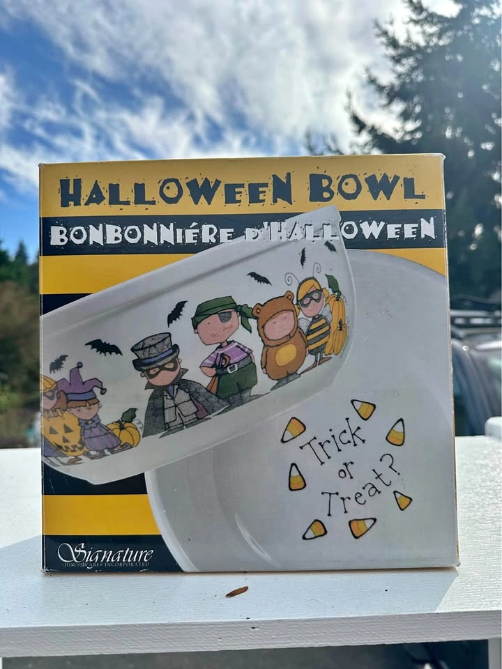 Signature Housewares Halloween Candy Bowl