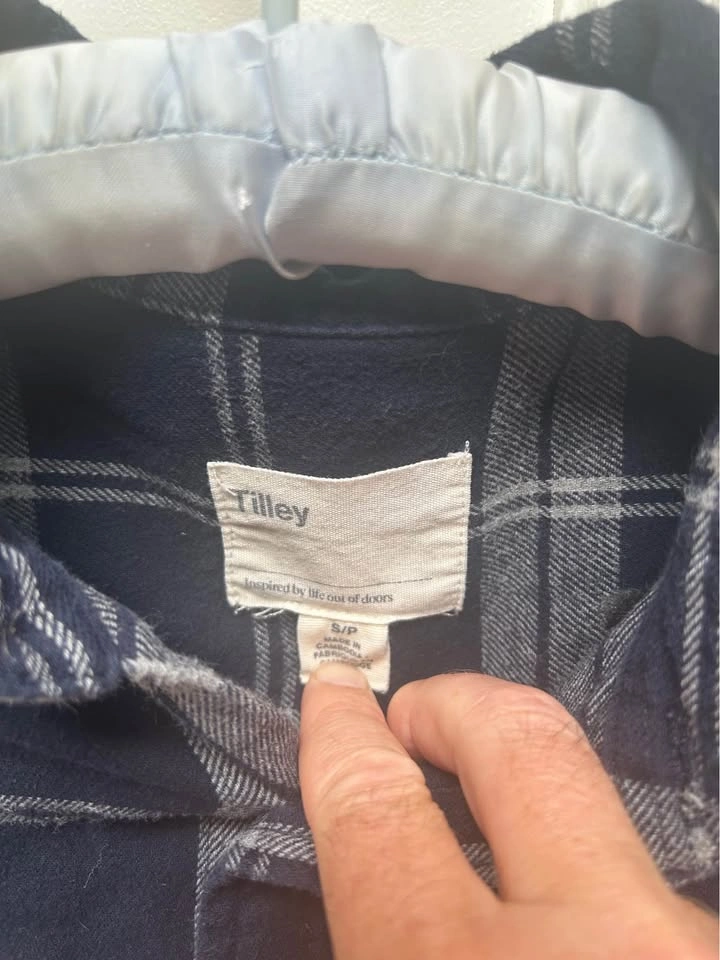Tilley Plaid Flannel Shirt - Size Small - photo 4