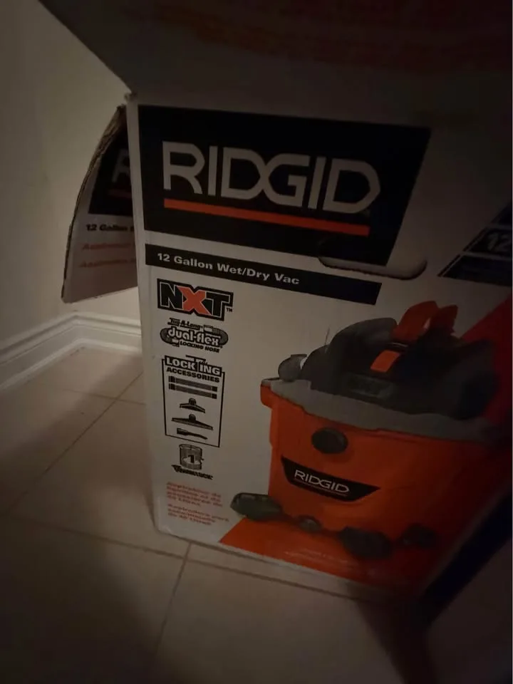 Ridgid 12 gallon wet and dry Vac 45L image indicator(6)