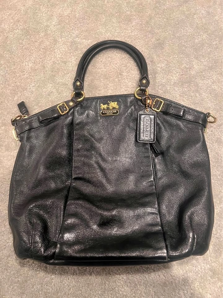 Coach Madison Lindsey Leather Satchel – Black