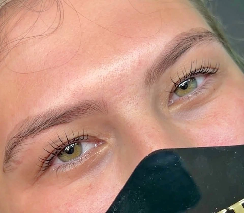 Lash lift model