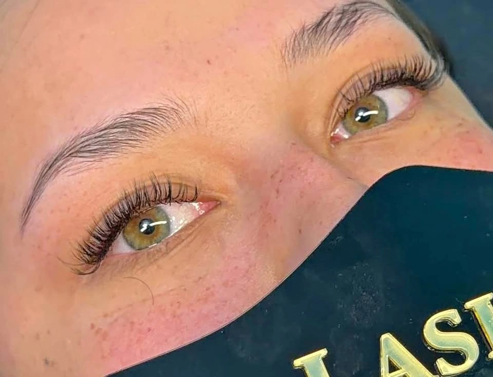 Lashes