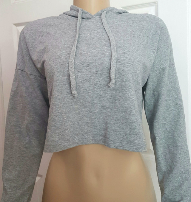 Brand New Grey Cropped Hoodie from Fashion Nova - photo 2